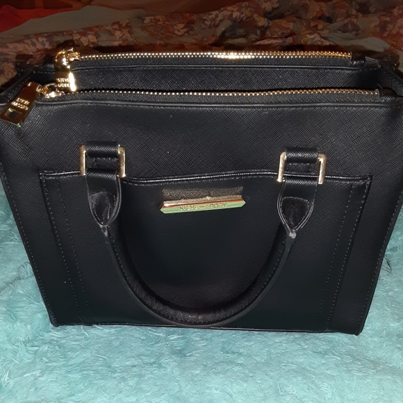 Steve Madden Handbags - Steve Madden Purse